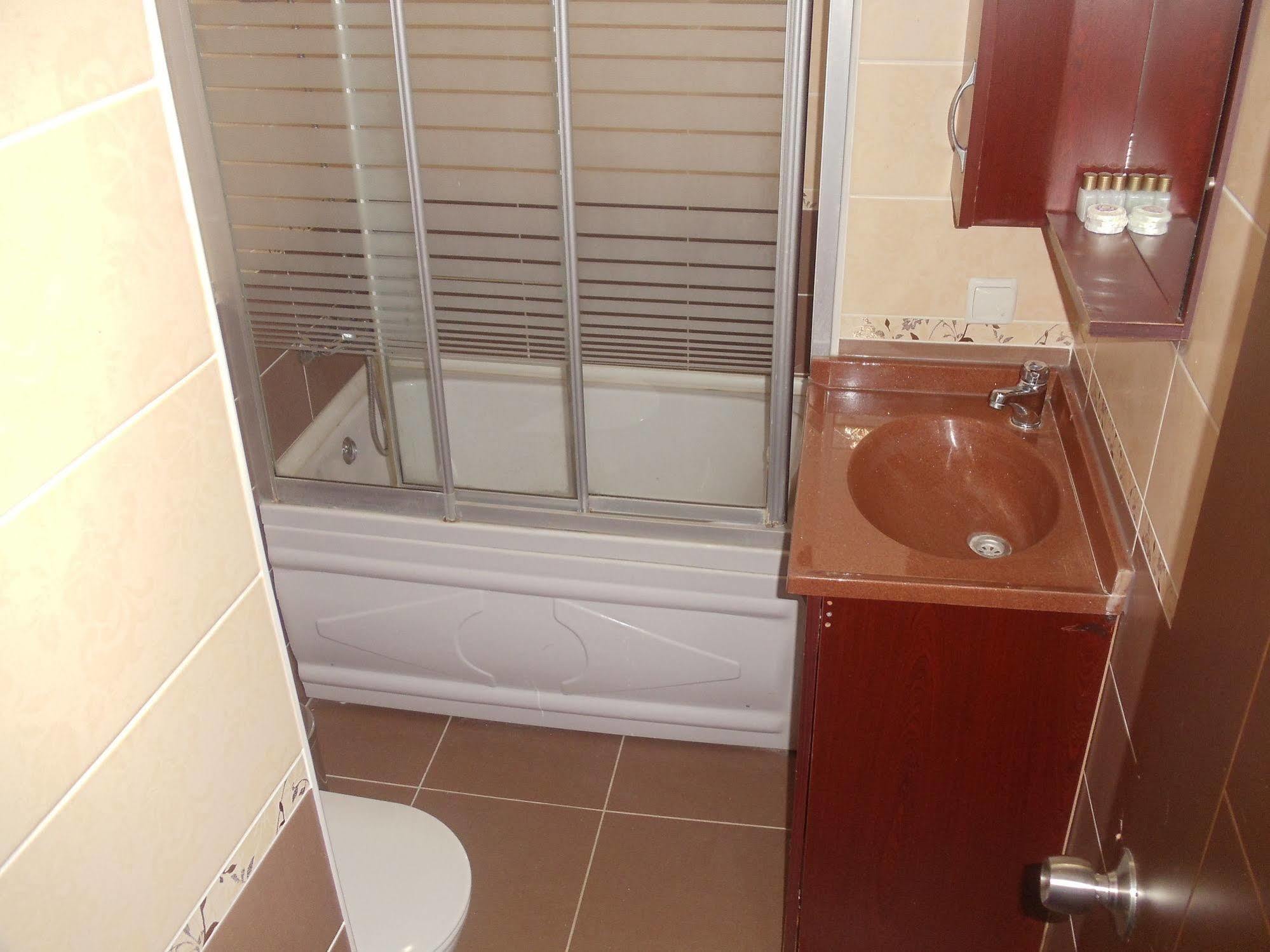 Hotel Ares 3*