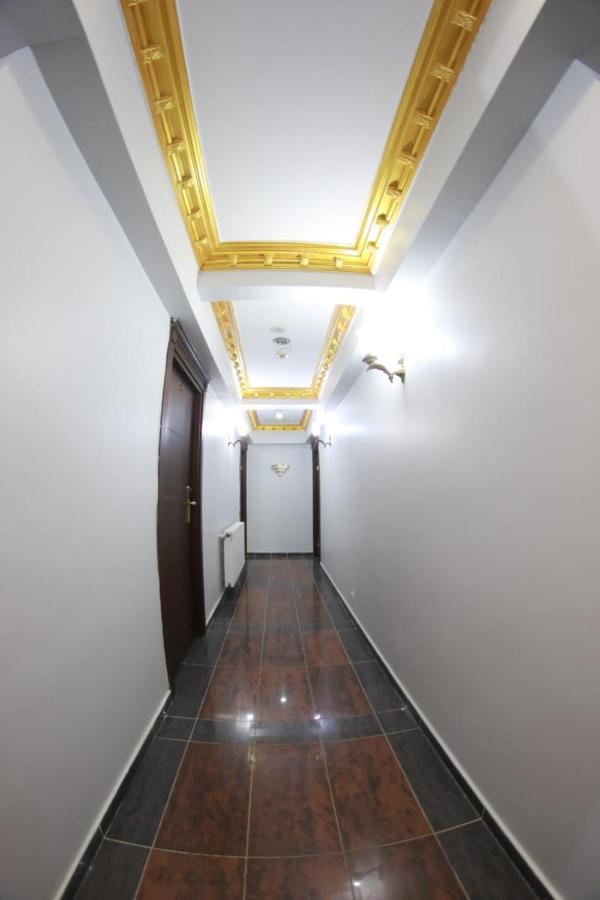 Ares Hotel Istanboel