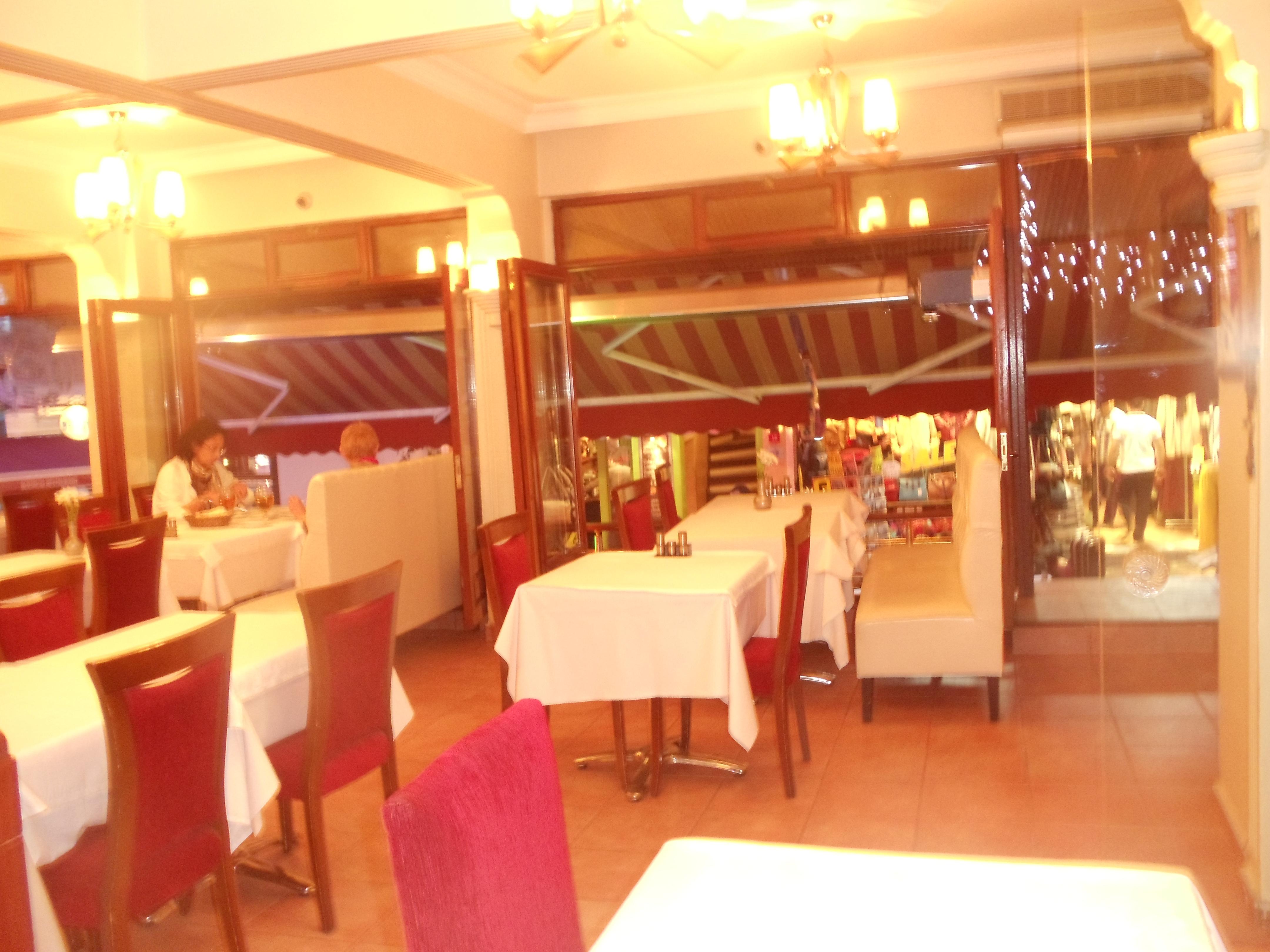 Hotel Ares Istanboel